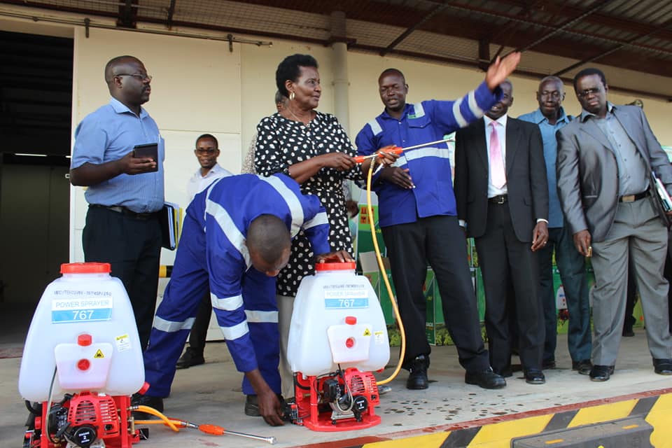 Ministry of Trade provides Spray pumps through UDC