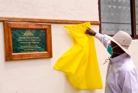 President Yoweri Kaguta Museveni and Minister Trade, Industry and Cooperatives, Hon. Francis Mwebesa commissions Kinyara Industrial White Sugar Refinery Plant