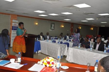 Hon._Amelia_giving_a_speech_during_the_ED_meeting